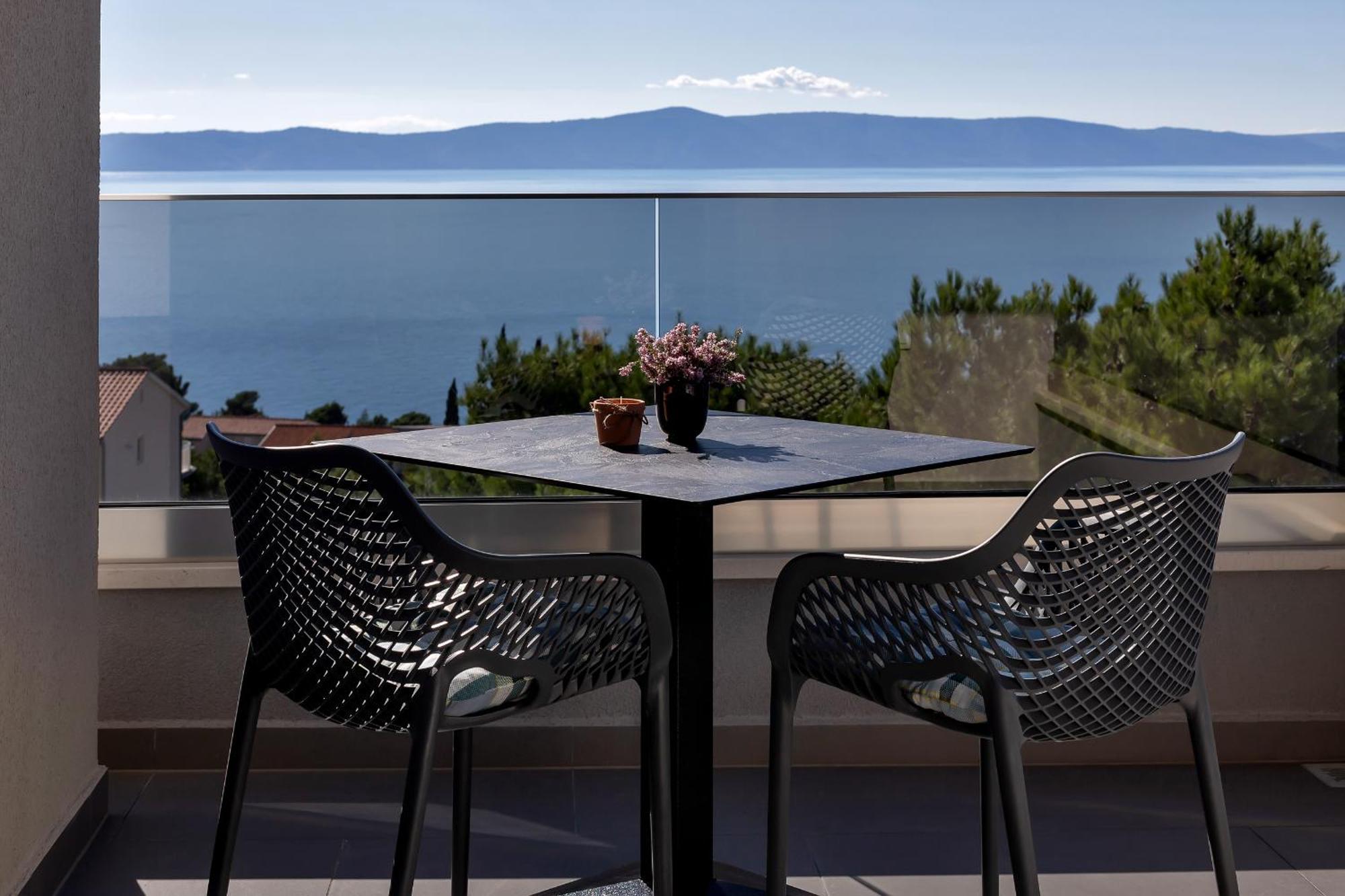 Appartamento Golden Horizon Retreat Podgora Esterno foto