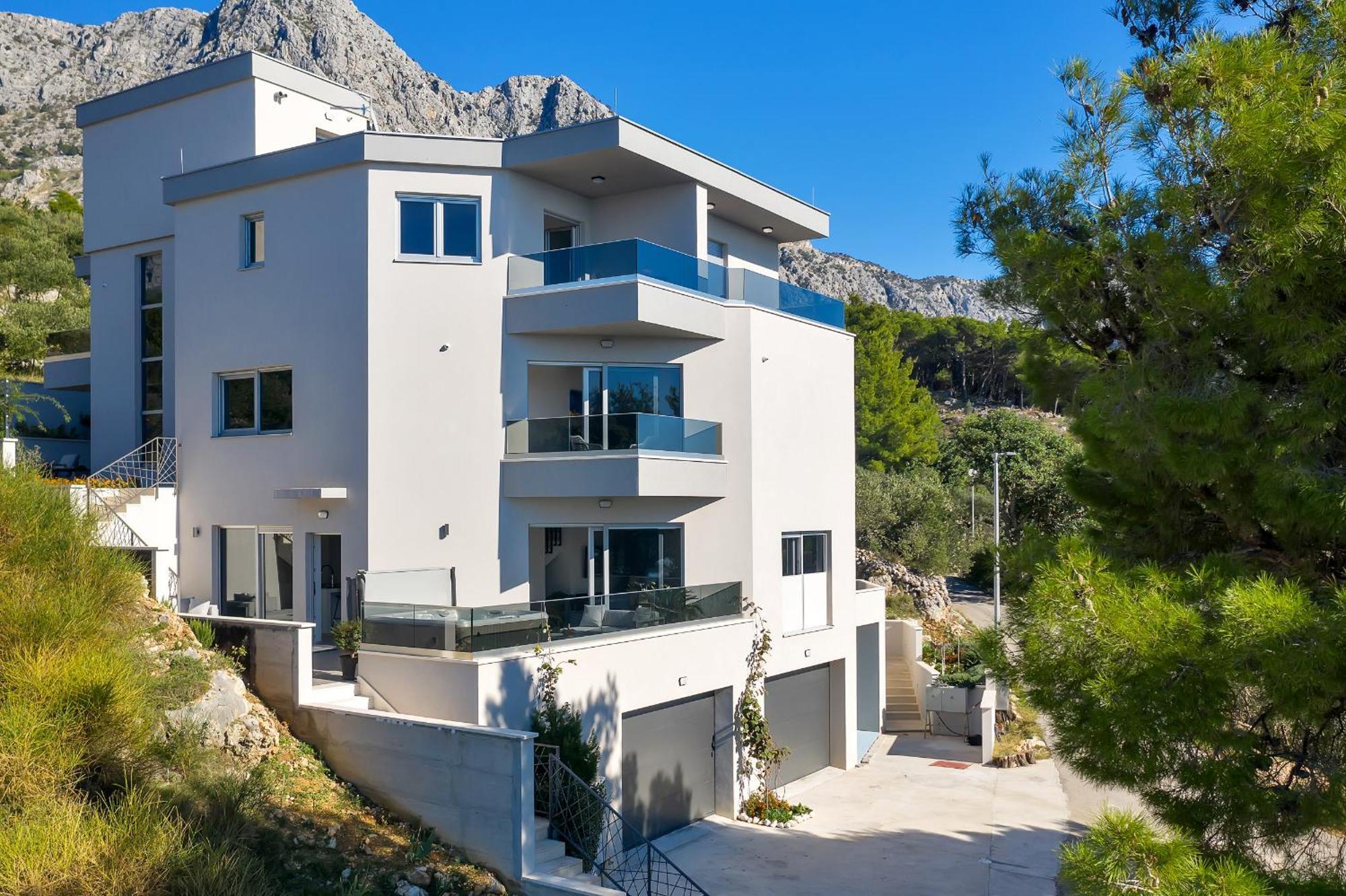 Appartamento Golden Horizon Retreat Podgora Esterno foto