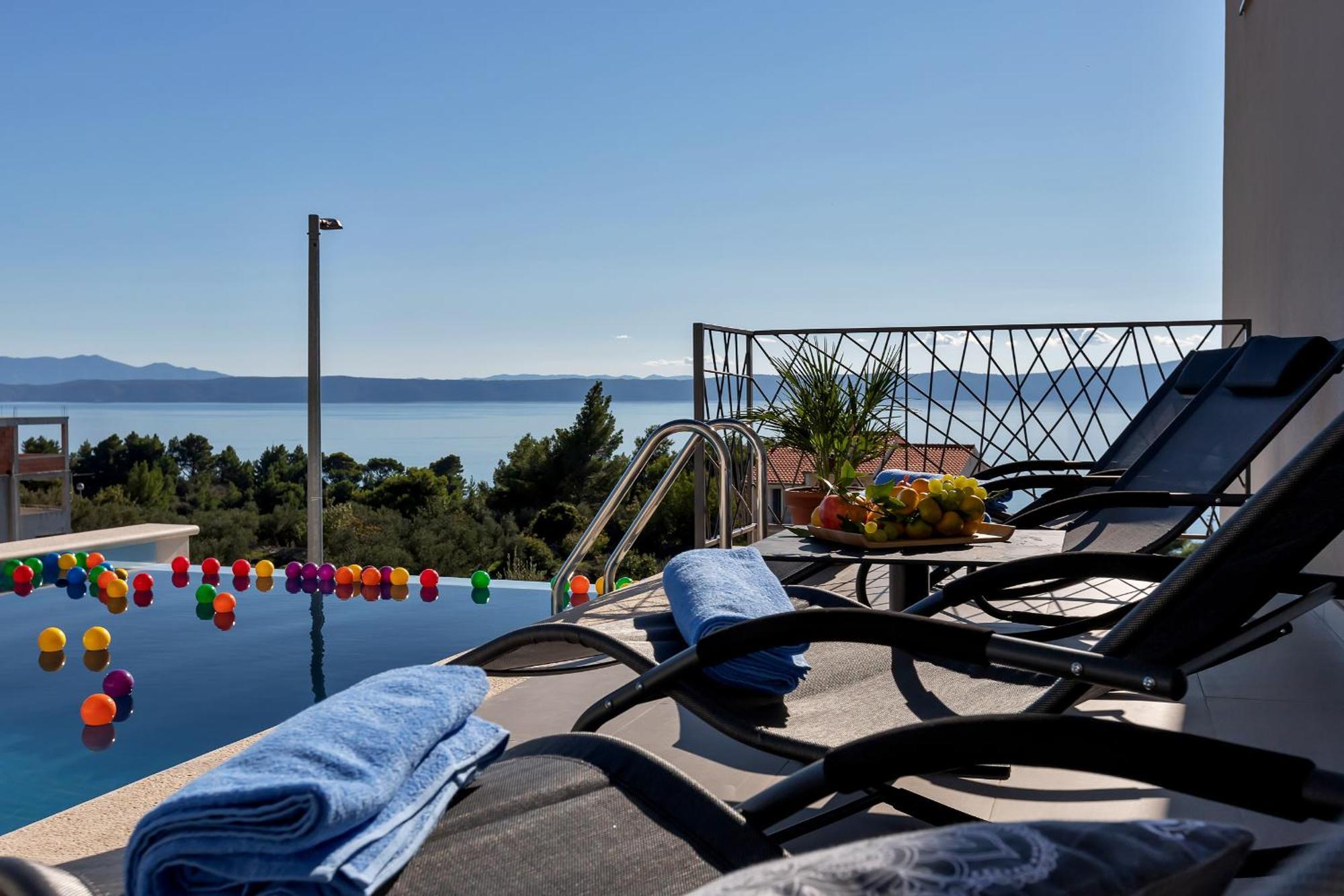 Appartamento Golden Horizon Retreat Podgora Esterno foto